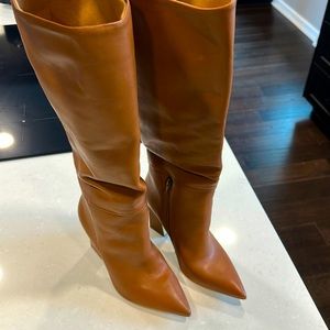 Women’s Steve Madden brown leather boots